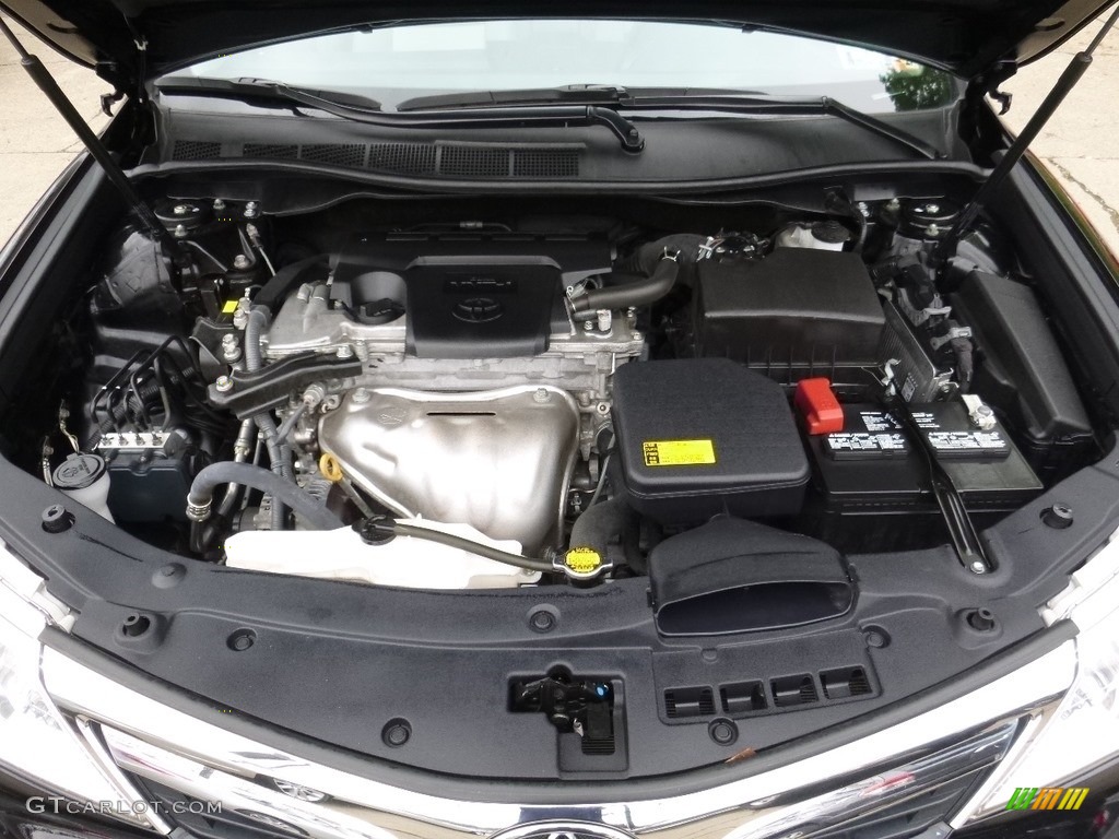 2014 Camry XLE - Attitude Black Metallic / Ivory photo #16