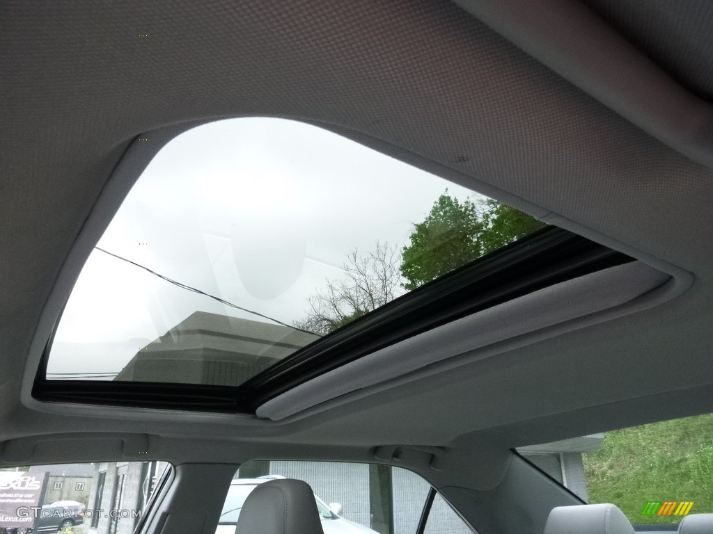 2014 Camry XLE - Attitude Black Metallic / Ivory photo #19