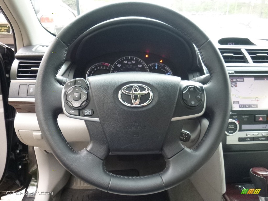 2014 Camry XLE - Attitude Black Metallic / Ivory photo #20