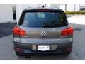 Pepper Gray Metallic - Tiguan SE Photo No. 8