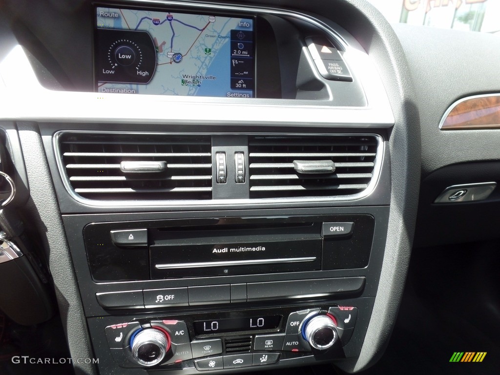 2015 A4 2.0T Premium Plus quattro - Florett Silver Metallic / Black photo #17