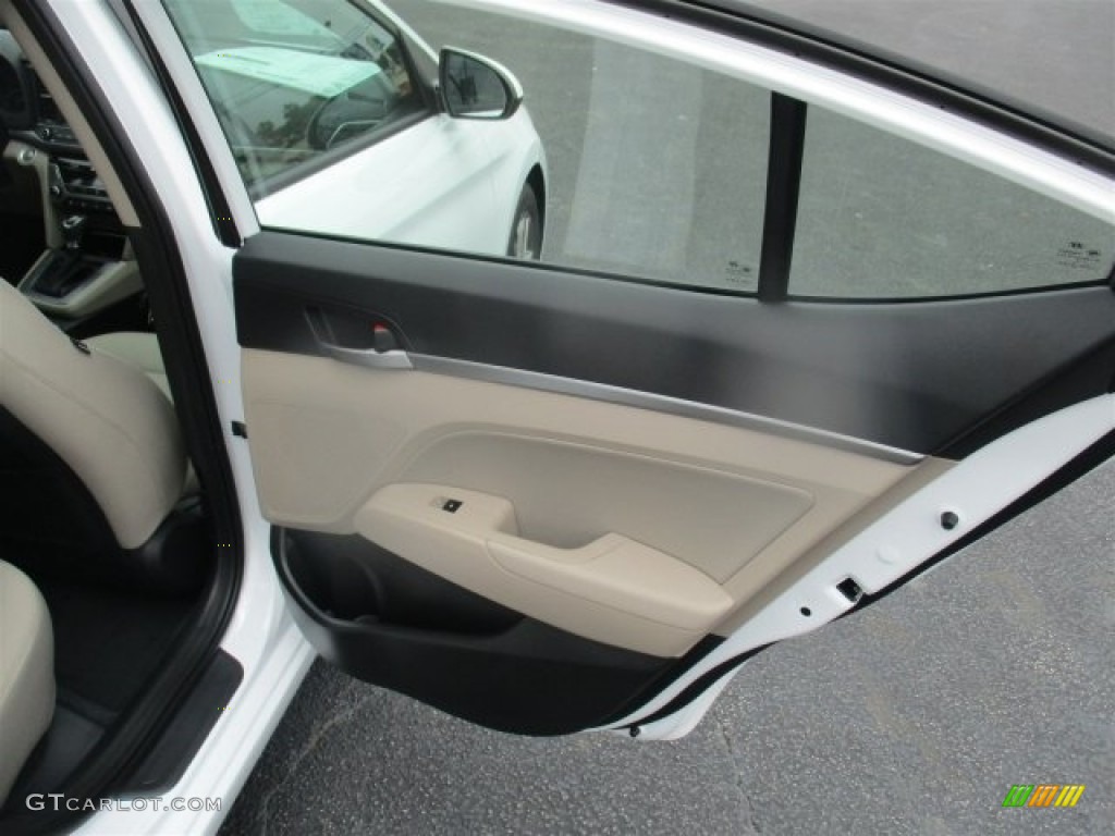 2017 Elantra SE - White / Beige photo #10