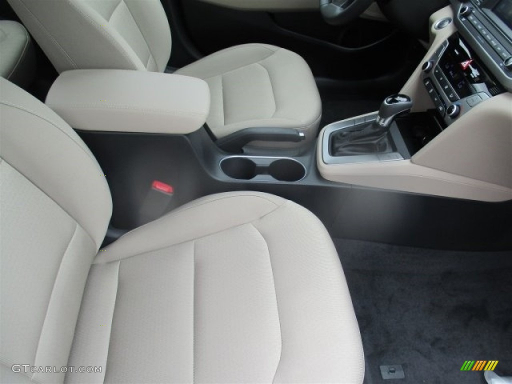 2017 Elantra SE - White / Beige photo #20