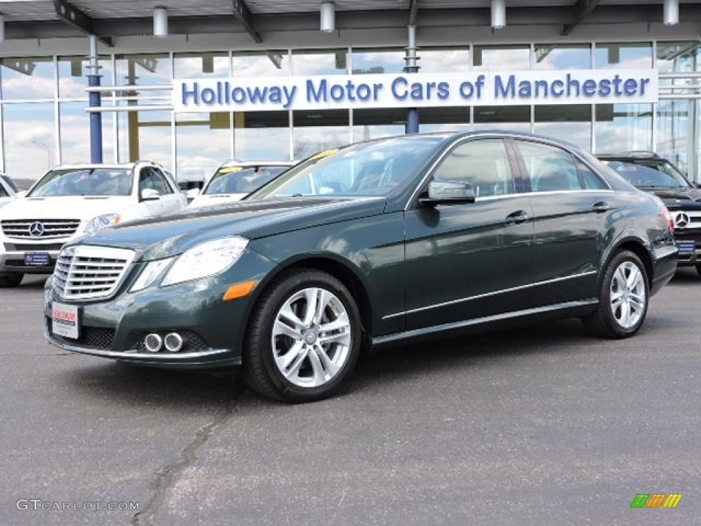 2010 E 350 4Matic Sedan - Jade Green Metallic / Almond Beige photo #1