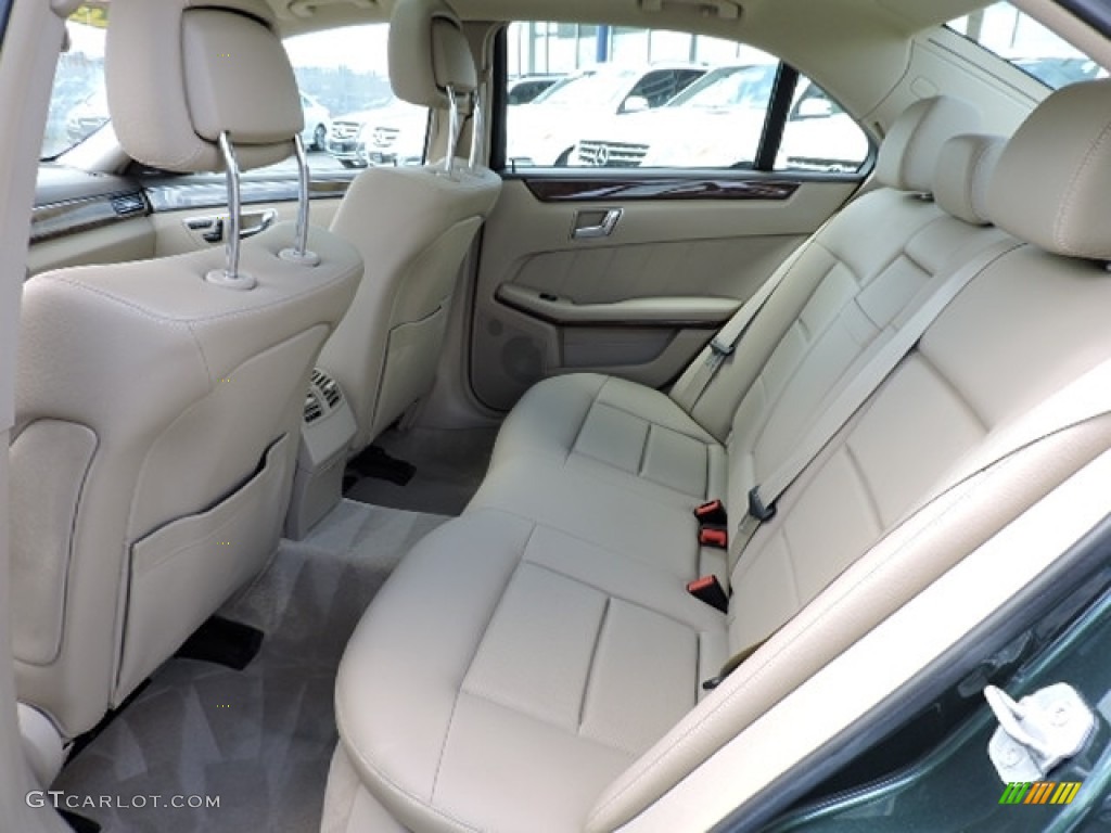 2010 E 350 4Matic Sedan - Jade Green Metallic / Almond Beige photo #8