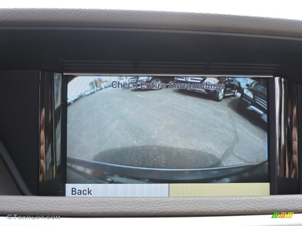 2010 E 350 4Matic Sedan - Jade Green Metallic / Almond Beige photo #13