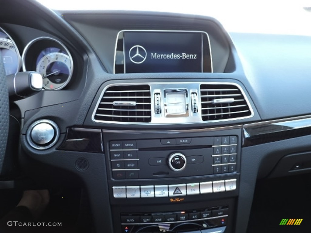 2016 Mercedes-Benz E 400 4Matic Coupe Controls Photos