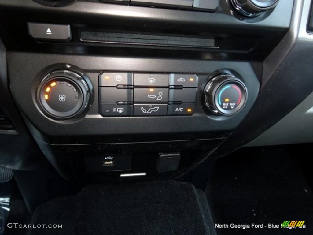 2016 F150 XLT SuperCab 4x4 - Shadow Black / Medium Earth Gray photo #24