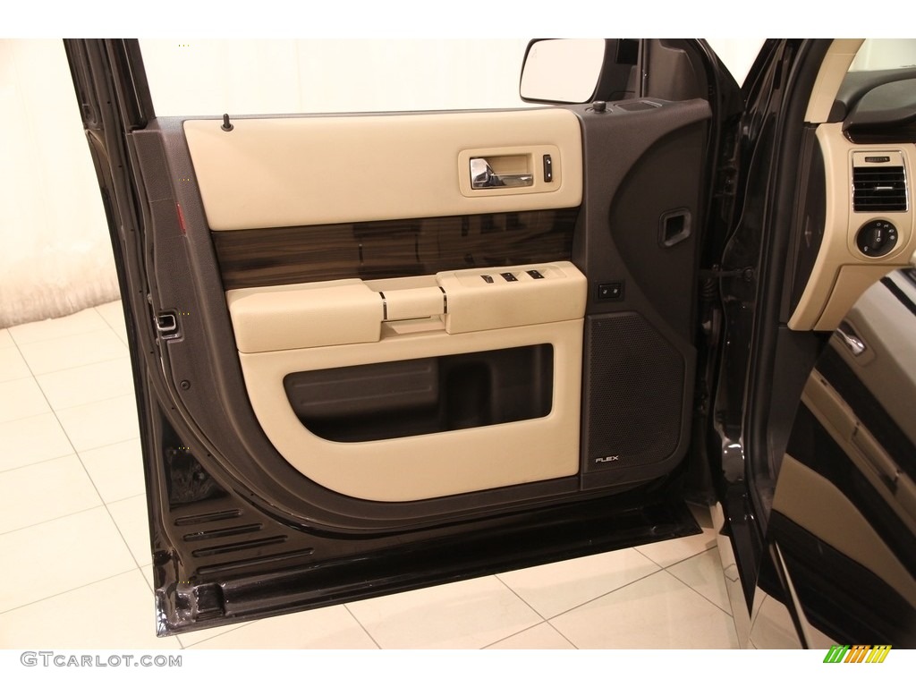 2013 Flex SEL AWD - Tuxedo Black Metallic / Dune photo #4