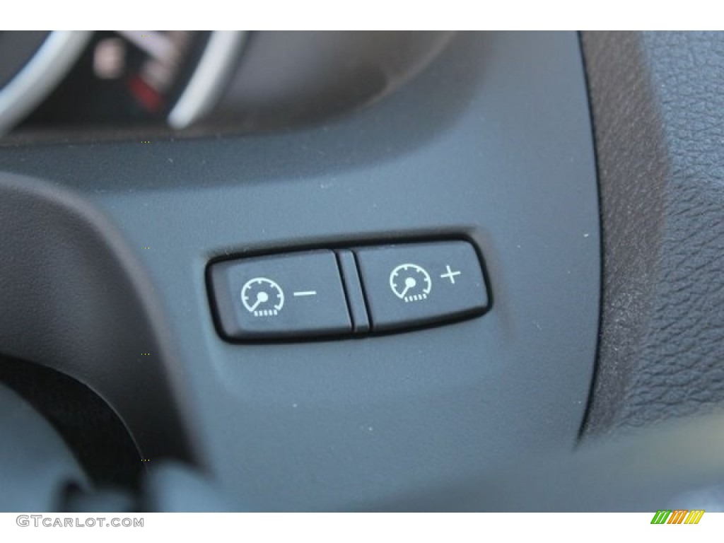 2016 TLX 2.4 - Basque Red Pearl II / Parchment photo #41