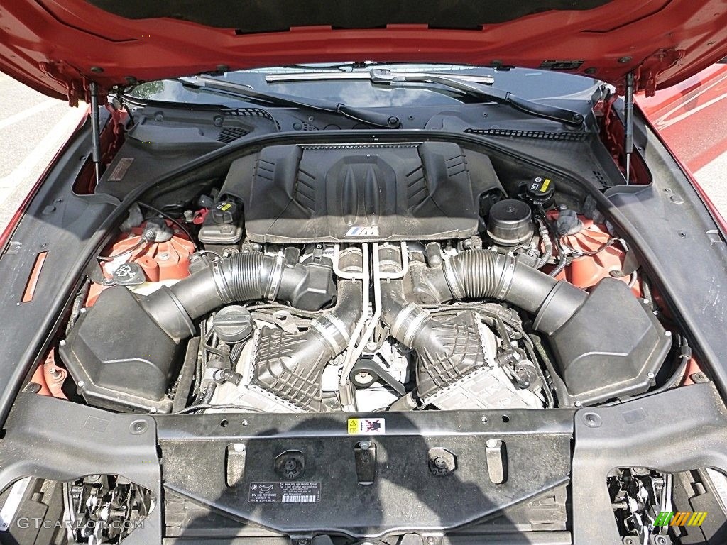 2015 BMW M6 Coupe 4.4 Liter M TwinPower Turbocharged DI DOHC 32-Valve VVT V8 Engine Photo #112675561