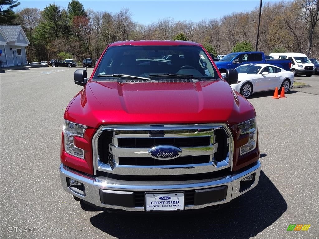 2016 F150 XLT SuperCab 4x4 - Ruby Red / Medium Earth Gray photo #2