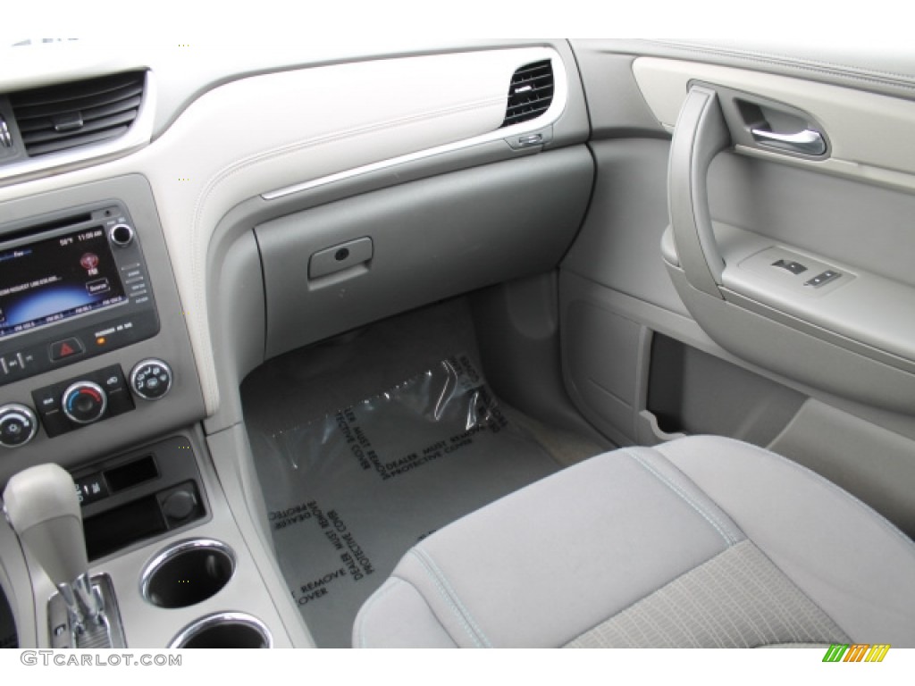 2014 Traverse LS - White / Dark Titanium/Light Titanium photo #13