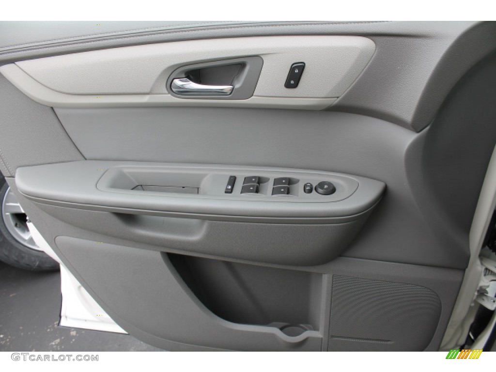 2014 Traverse LS - White / Dark Titanium/Light Titanium photo #15