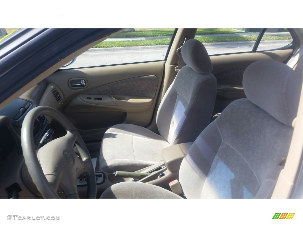 2002 Sentra XE - Cloud White / Sand Beige photo #9