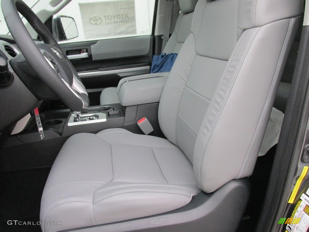 2016 Toyota Tundra Limited CrewMax Front Seat Photos