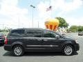 2013 True Blue Pearl Chrysler Town & Country Touring - L  photo #12