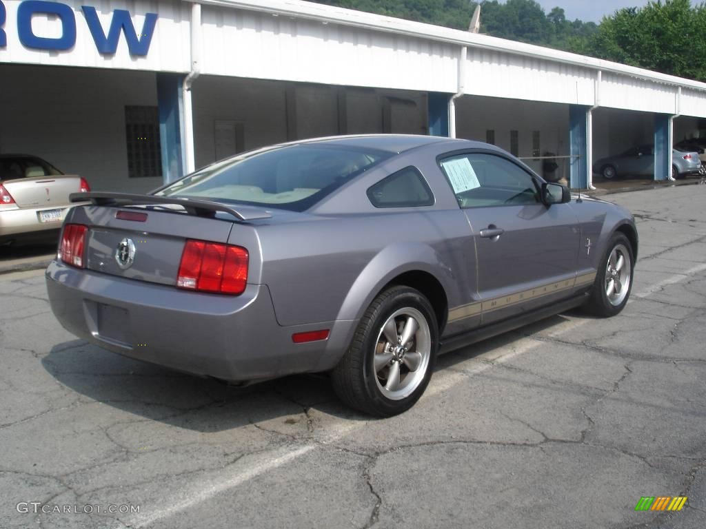 2006 Mustang V6 Premium Coupe - Tungsten Grey Metallic / Light Parchment photo #2