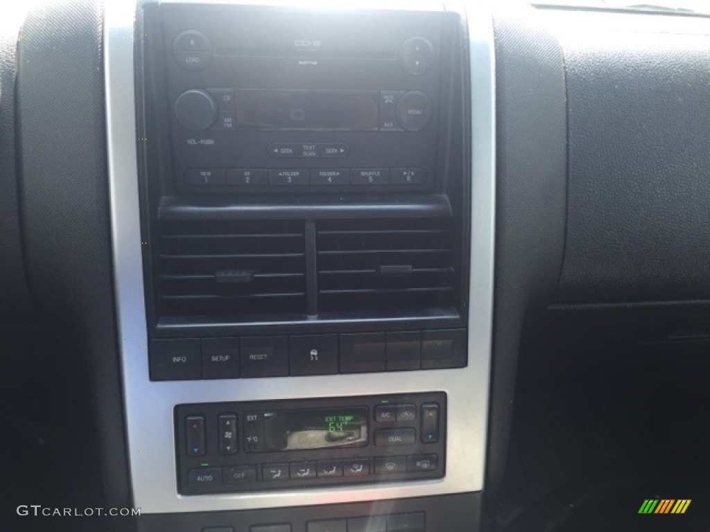 2007 Mountaineer AWD - Black / Charcoal Black photo #11