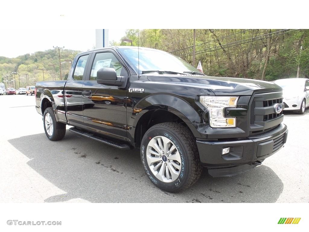 2016 F150 XL SuperCab 4x4 - Shadow Black / Medium Earth Gray photo #3