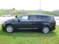 Brilliant Black Crystal Pearl - Pacifica Touring Photo No. 3