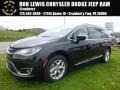 2017 Brilliant Black Crystal Pearl Chrysler Pacifica Touring L  photo #1