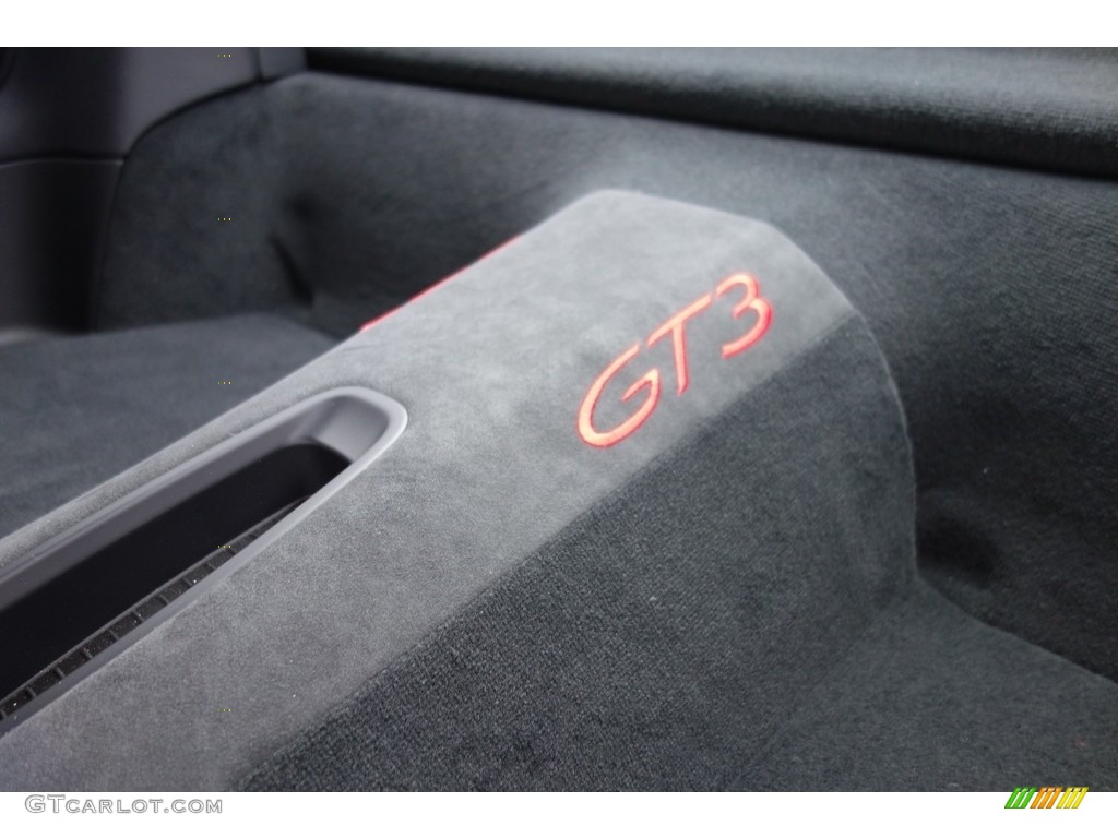 2015 911 GT3 - Guards Red / Black photo #21