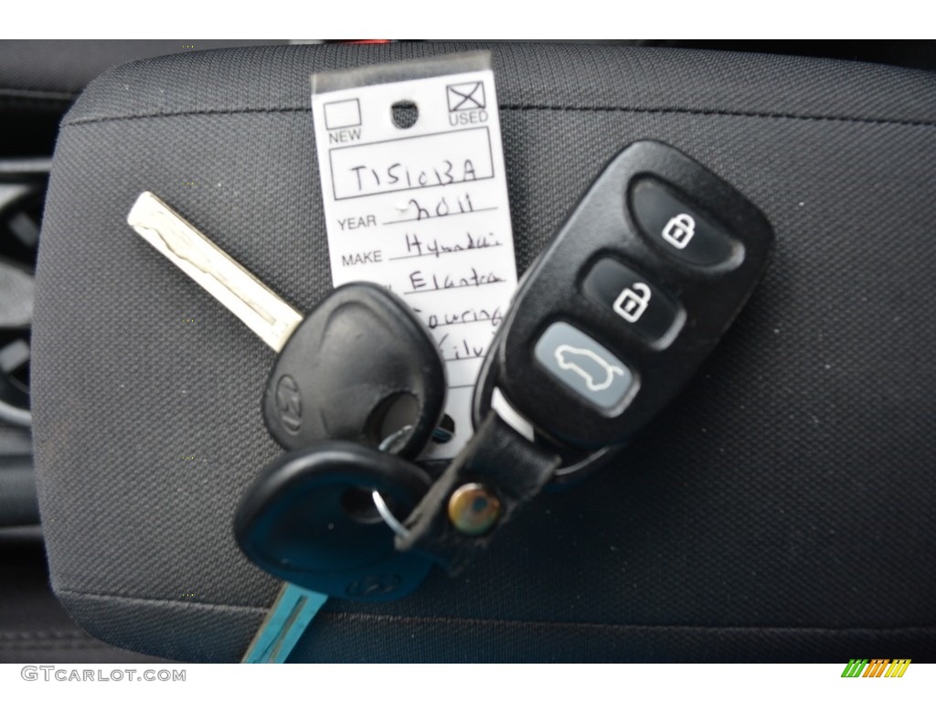 2011 Elantra Touring GLS - Shimmering Silver Metallic / Black photo #20