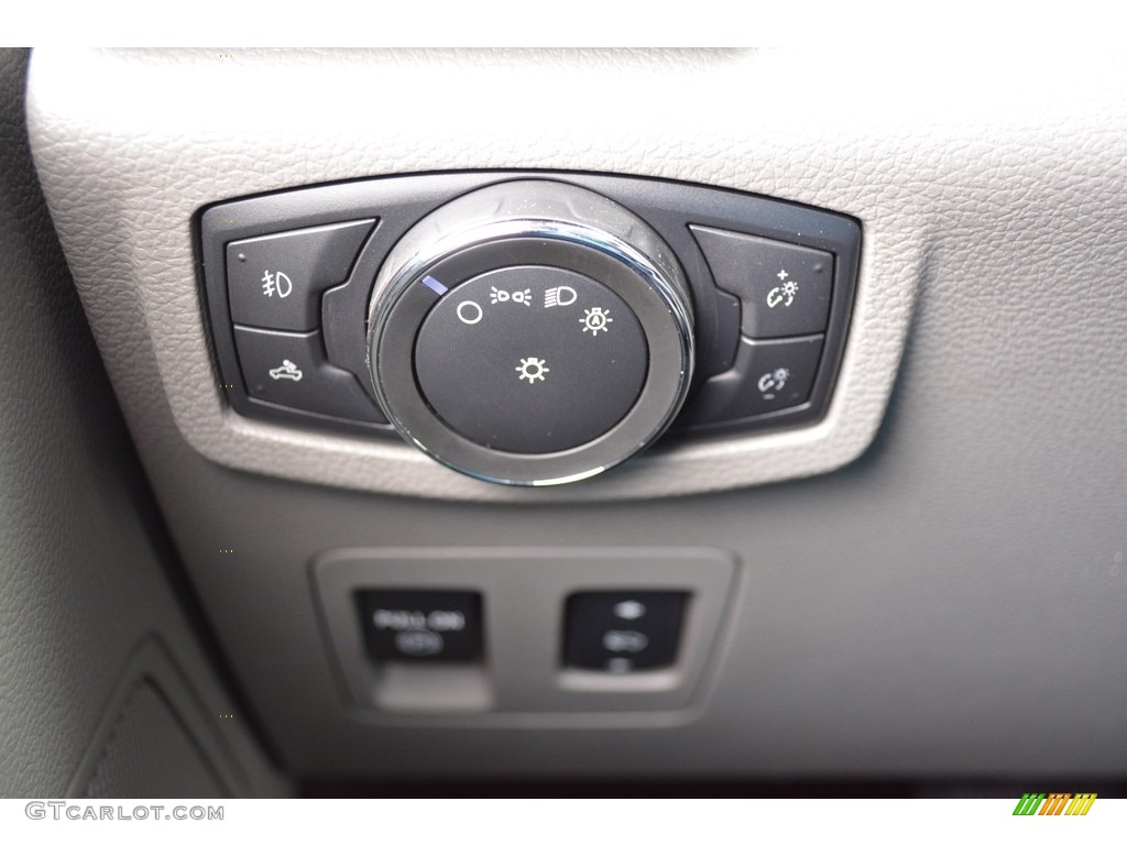 2016 F150 XLT SuperCab 4x4 - Ruby Red / Medium Earth Gray photo #17