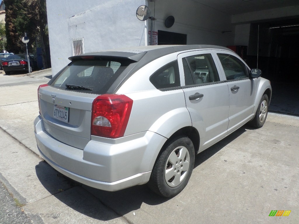 2008 Caliber SE - Bright Silver Metallic / Dark Slate Gray photo #2