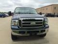 2005 True Blue Metallic Ford F250 Super Duty XLT Crew Cab 4x4  photo #4