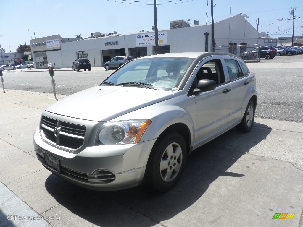 2008 Caliber SE - Bright Silver Metallic / Dark Slate Gray photo #5