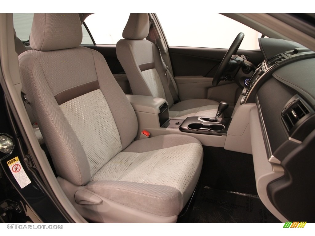 2014 Camry LE - Cosmic Gray Metallic / Ash photo #12