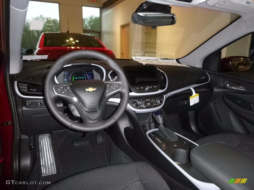 Jet Black/Jet Black Interior 2017 Chevrolet Volt LT Photo #112735617
