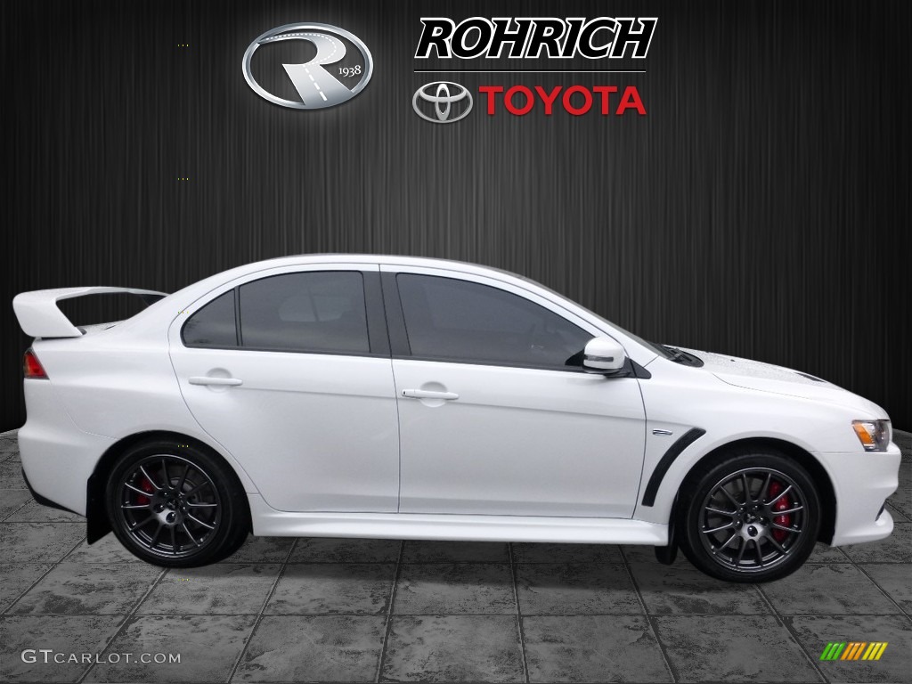 2015 Lancer Evolution GSR - Wicked White / Black photo #2