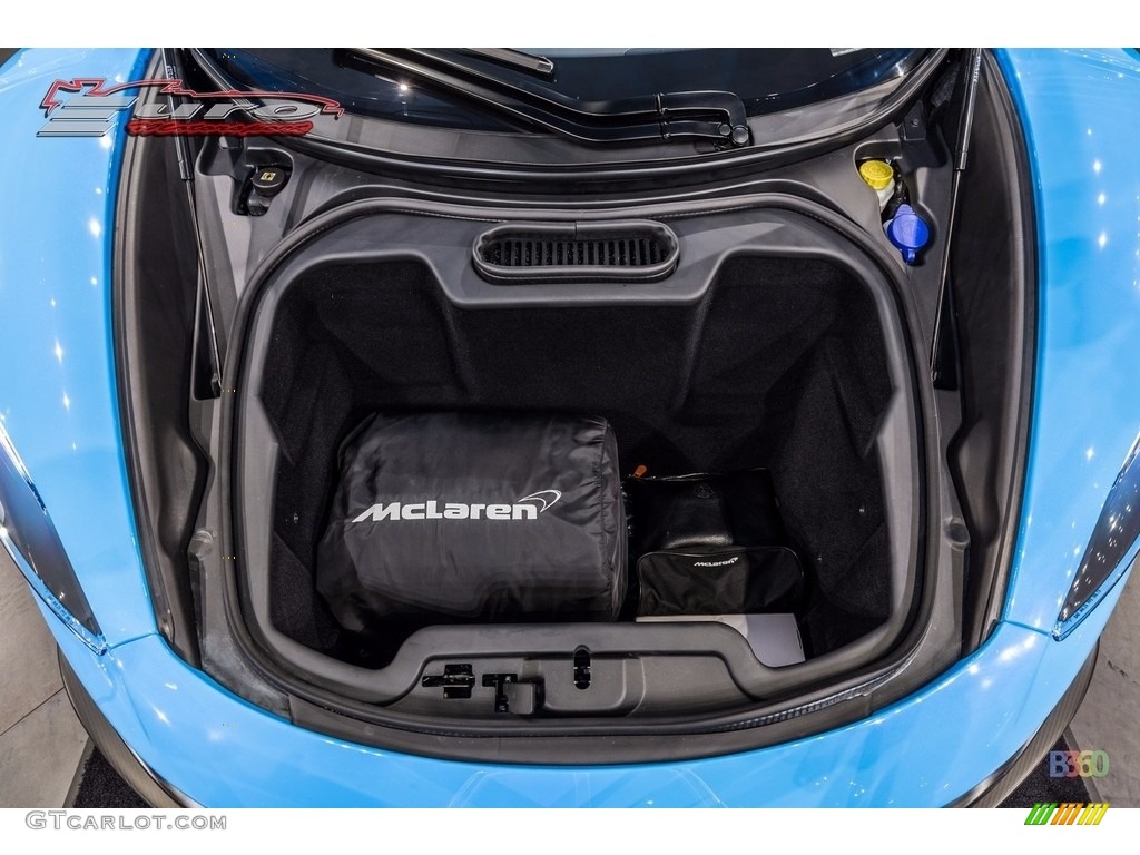 2016 McLaren 675LT Coupe Trunk Photos