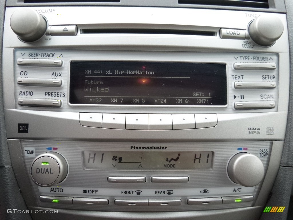 2011 Camry XLE - Magnetic Gray Metallic / Ash photo #24