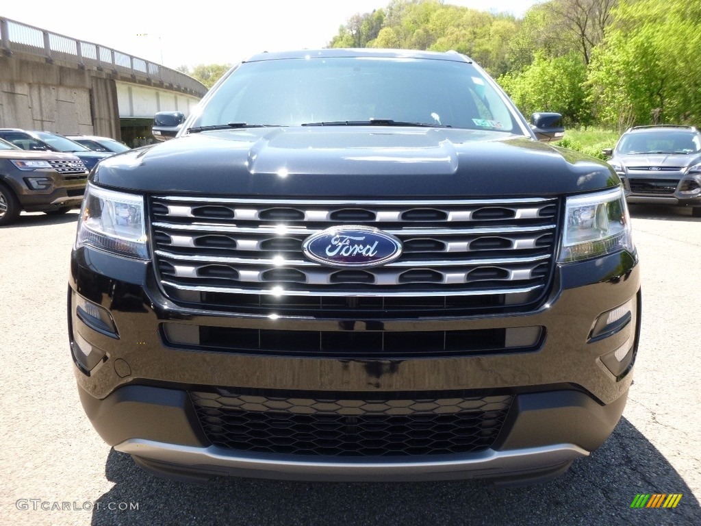 2016 Explorer XLT 4WD - Shadow Black / Ebony Black photo #7