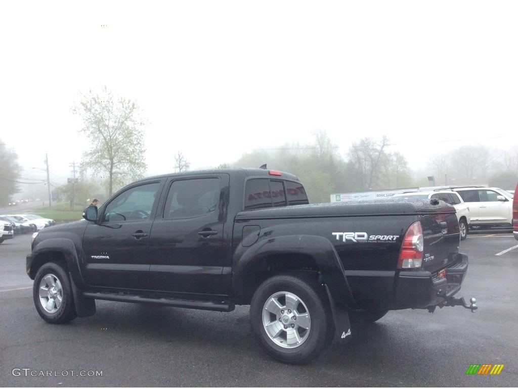 2015 Tacoma V6 Double Cab 4x4 - Black / Graphite photo #6