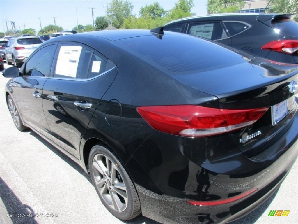 2017 Elantra Limited - Black / Gray photo #5