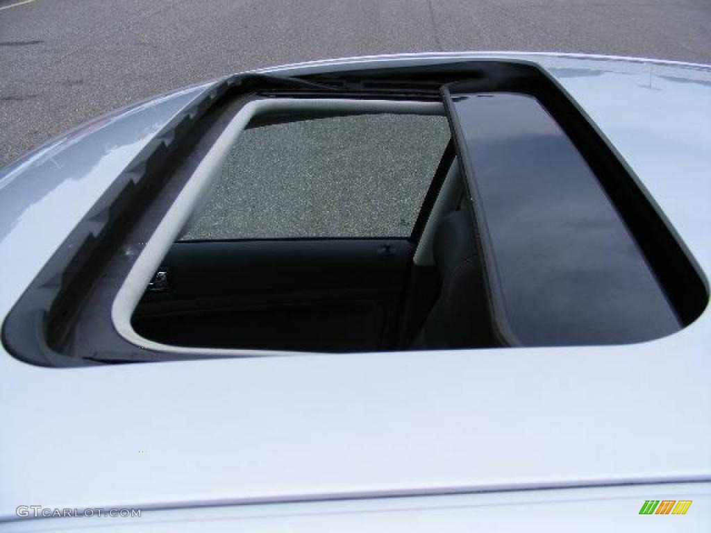 2005 Passat GLS 1.8T Sedan - Reflex Silver Metallic / Anthracite photo #20
