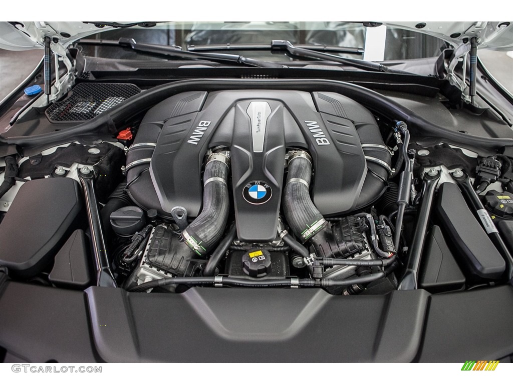 2016 BMW 7 Series 750i Sedan 4.4 Liter DI TwinPower Turbocharged DOHC 32-Valve VVT V8 Engine Photo #112754378
