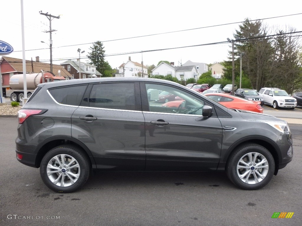 Magnetic 2017 Ford Escape SE 4WD Exterior Photo #112760060