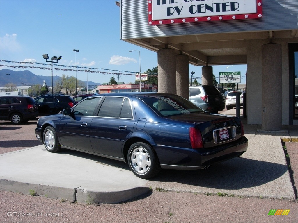 2002 DeVille Sedan - Blue Onyx Metallic / Midnight Blue photo #3