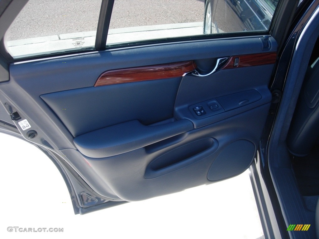 2002 DeVille Sedan - Blue Onyx Metallic / Midnight Blue photo #12