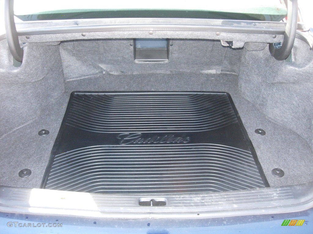 2002 DeVille Sedan - Blue Onyx Metallic / Midnight Blue photo #13