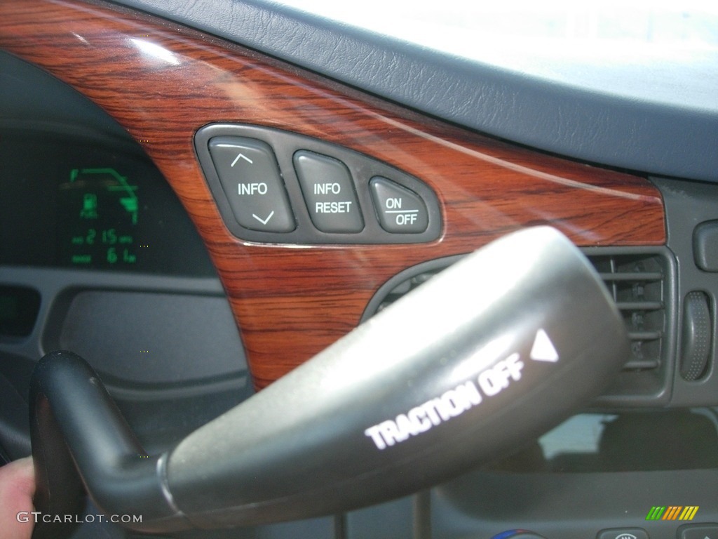 2002 DeVille Sedan - Blue Onyx Metallic / Midnight Blue photo #21