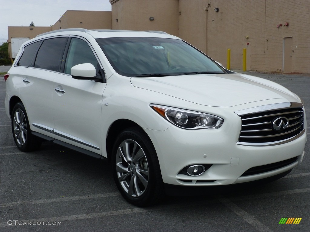 Majestic White Infiniti QX60