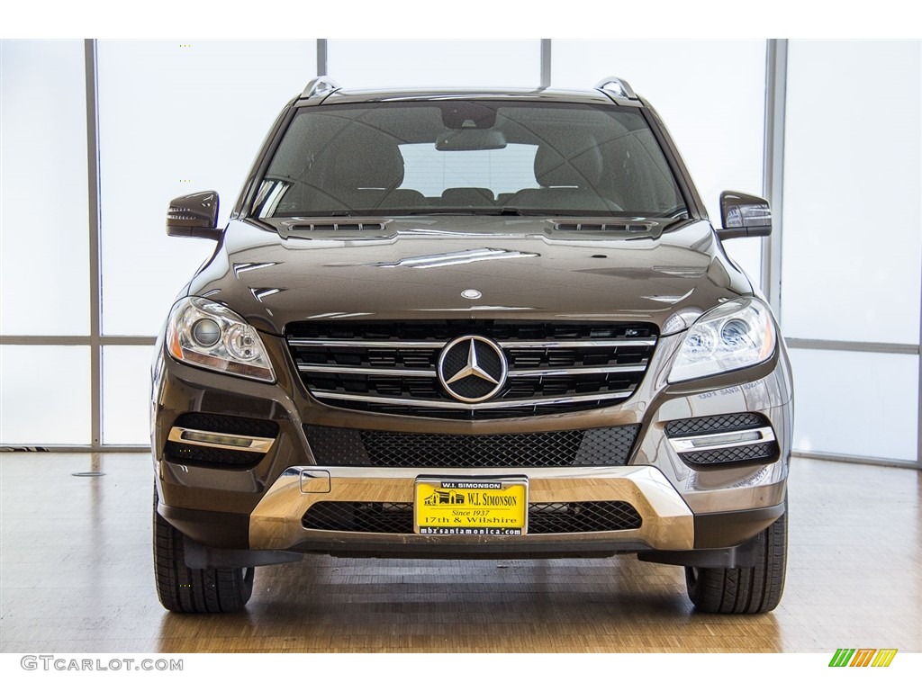 2013 ML 350 4Matic - Dakota Brown Metallic / Almond Beige photo #2