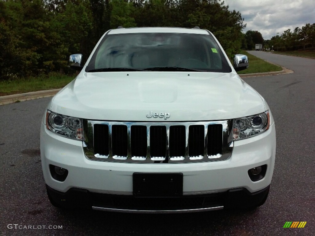 2013 Grand Cherokee Limited 4x4 - Bright White / Black/Light Frost Beige photo #7